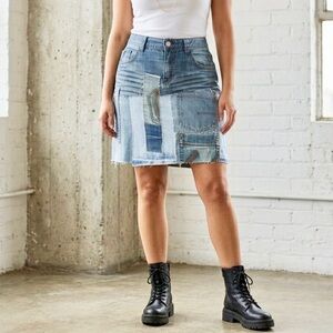Y2K Patchwork Denim Mini Skirt Raw Hem Grunge Sz 34